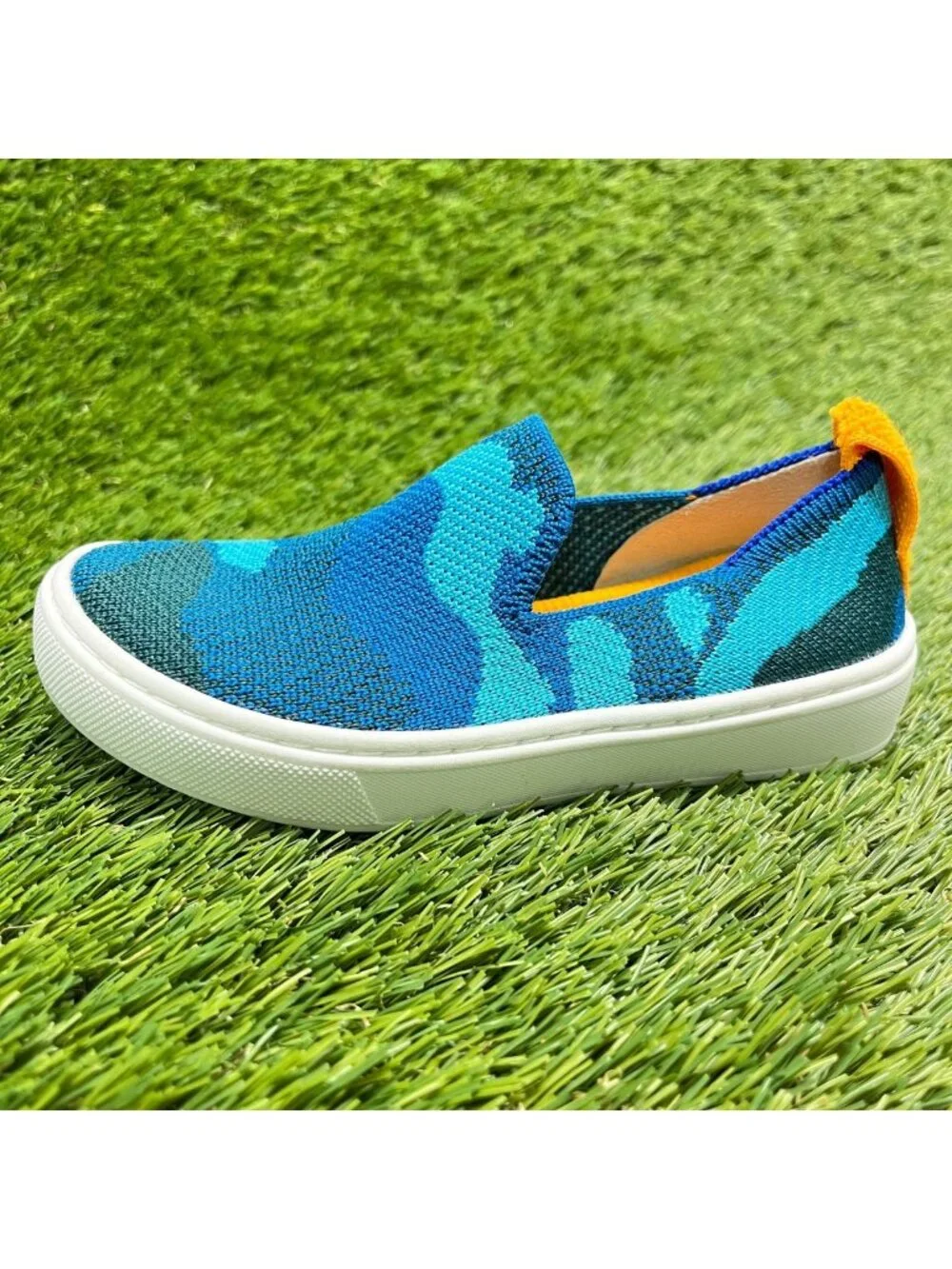 Rothy's The Kids Boys Size 10C Blue White Athletic Slip On Knit Shoes Sneakers